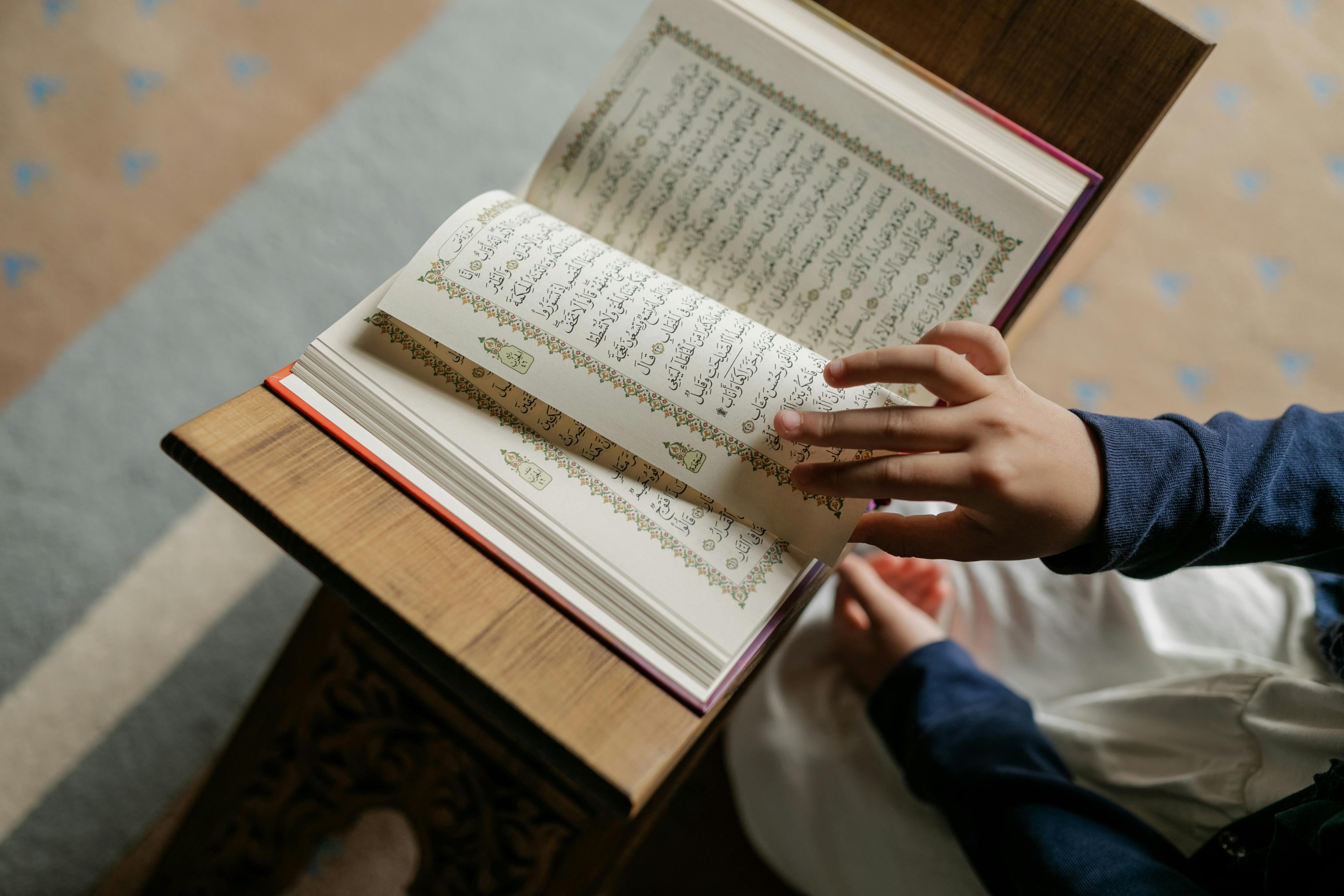 Kinderen leren Qor'an